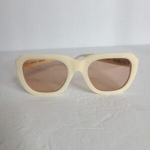 Raie Eyewear Lucky Dice Cream Rounded Square‎ Sunglasses